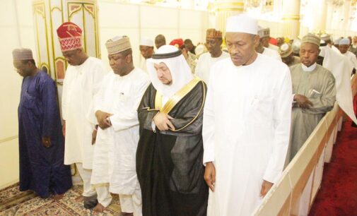 Buhari, 4 govs arrive Medina to pray for Nigeria