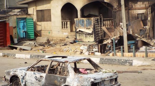 Mile 12 traders beg Ambode to reopen closed market