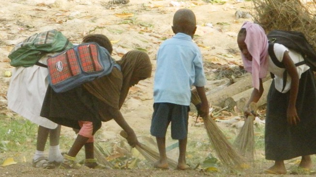 Environmental pollution ‘kills 1.7 million children every year’