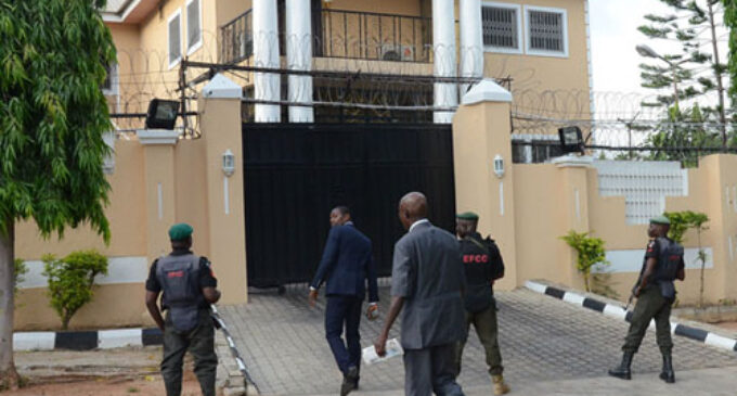 Again, EFCC raids Fani-Kayode’s residence