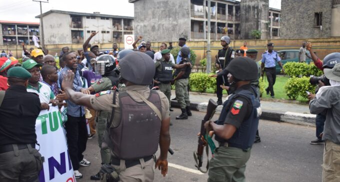 Rivers accuses police of planning to kill protesting students