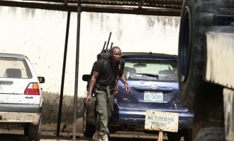 Police shoot militant at girlfriend’s residence in Ikorodu