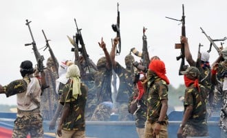 Niger Delta Avengers threaten to kill soldiers