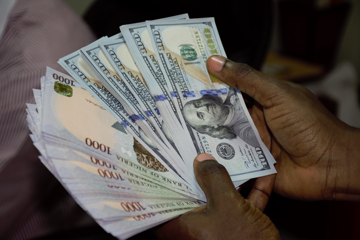 Banks no longer sell dollars to us, Abuja BDCs lament - TheCable
