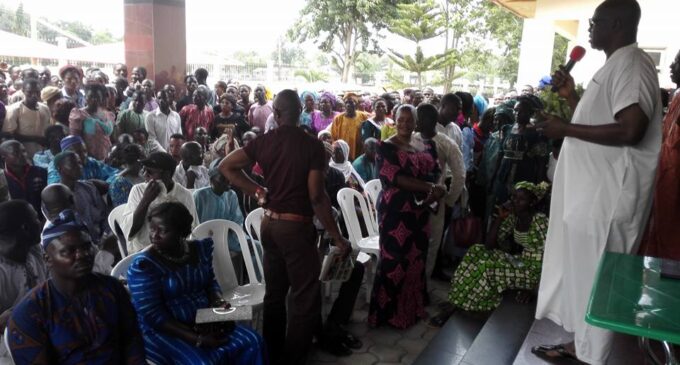 ‘Frustrated’ parents beg Fayose to pay teachers