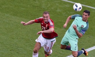 Ronaldo pushes Portugal to round of 16
