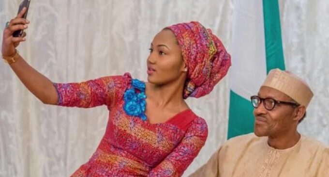 EXTRA: Buhari’s aides contribute money to pay for his meal at Zahra’s wedding