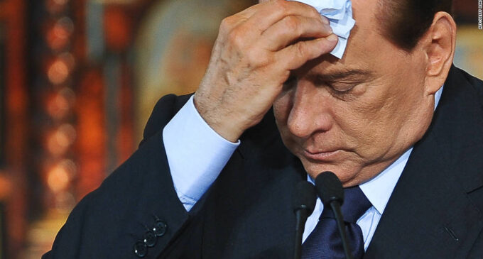 Berlusconi close to selling AC Milan to Chinese investors