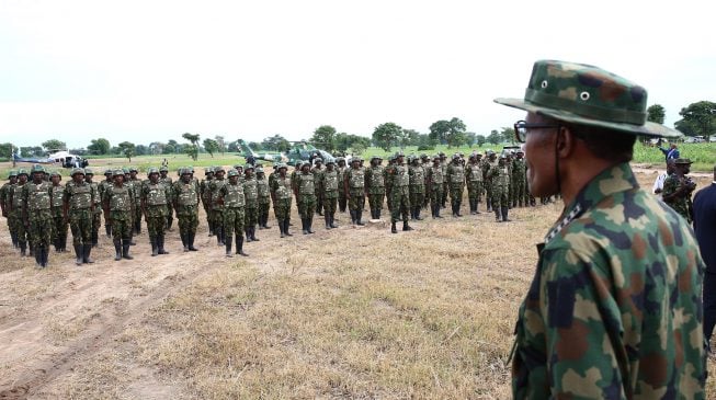 Shake-up in army after Buhari’s warning to service chiefs