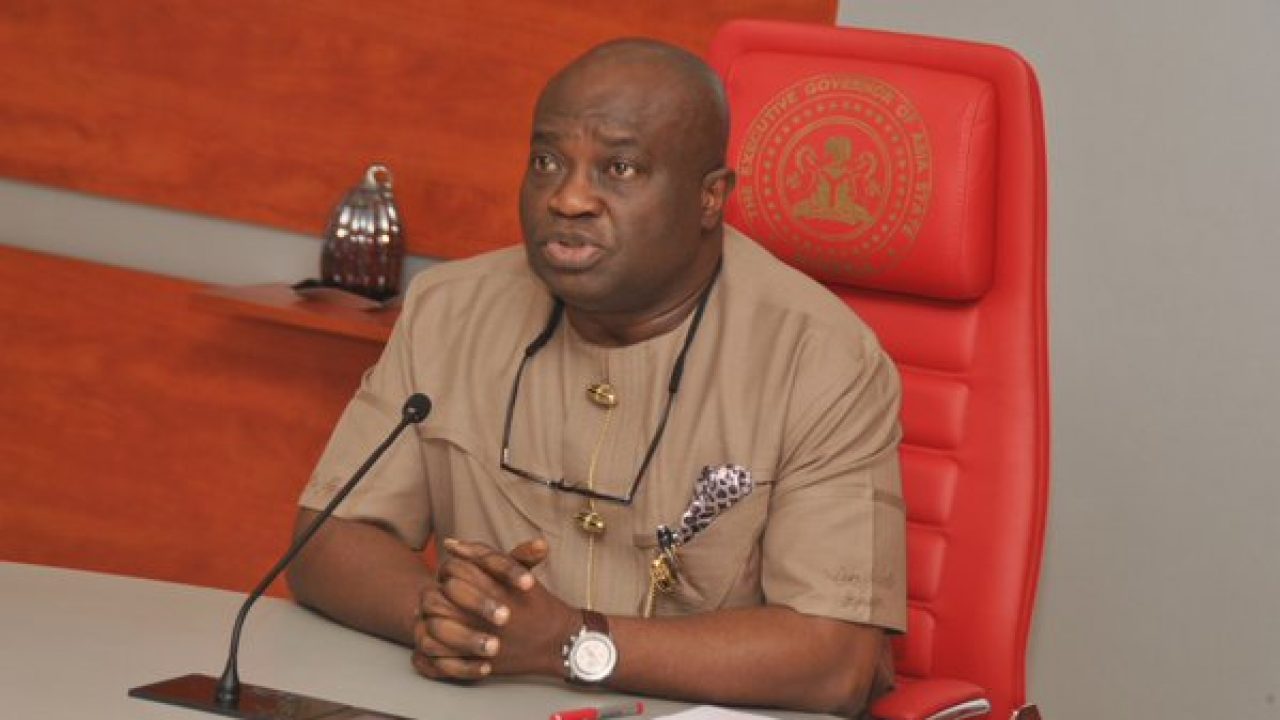 Gov Ikpeazu: Abia pays N100K to herders for every cow killed in a clash with  farmers | TheCable