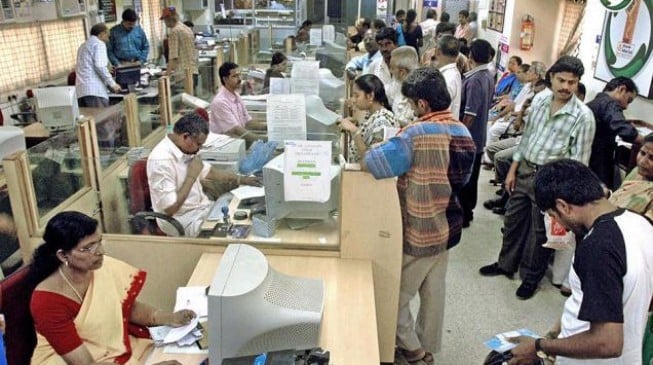 1 million Indian bank workers go on strike