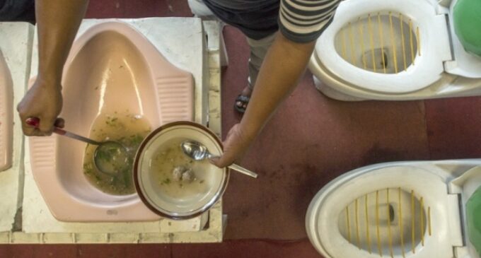 EXTRA: In Indonesia, meals are now served ‘in the toilet’