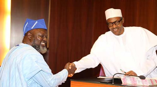 Shittu ‘gets Buhari’s approval’ to contest Oyo governorship seat