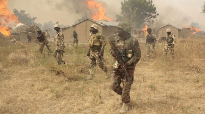 Soldiers, Boko Haram fighters exchange gunfire in Maiduguri