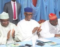Oyegun: No sane Nigerian will oppose Buhari’s anti-graft war