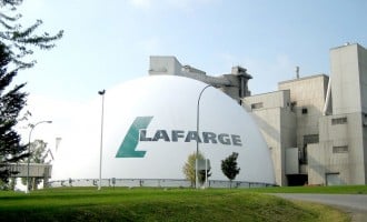 Lafarge shares plummet after loss announcement