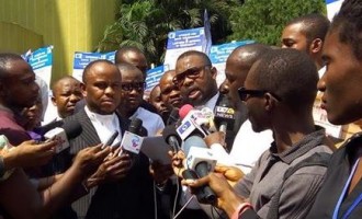Lawyers hit the streets to stop DSS from ‘harassing courageous judges’