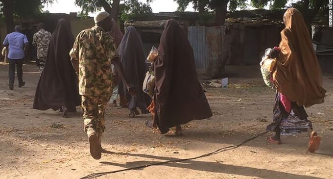 PHOTO: Chibok girls on their way to Maiduguri