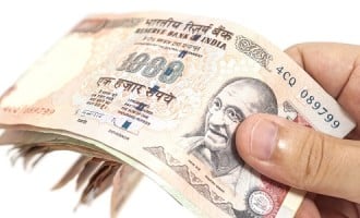 Change of Indian currency unsettles WHO delegates