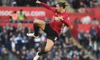 Zlatan Ibrahimovic rejoins Manchester United on one-year deal