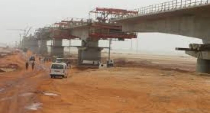 We’ll continue the work on second Niger bridge, says Fashola
