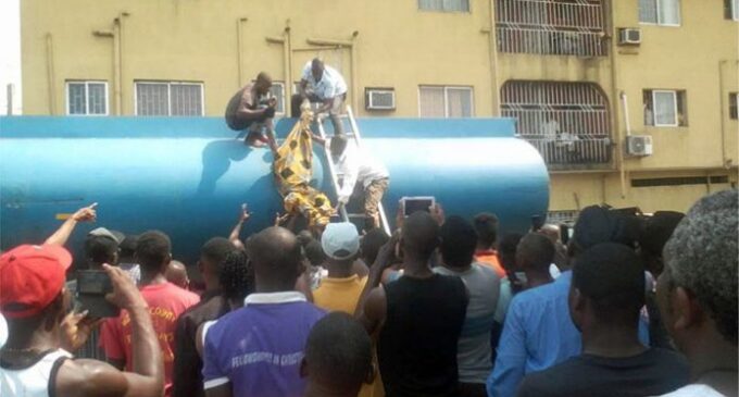Man dies while trying to ‘steal’ fuel from petrol tanker in Badagry