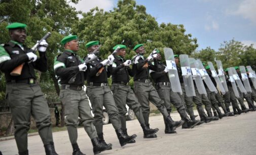 Somalia honours 136 Nigerian police officers