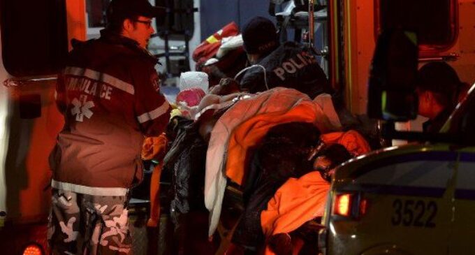 Gunmen storm Canadian mosque, kill 6, injure 8