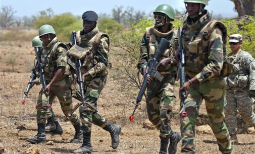 Senegal troops move close to Gambia