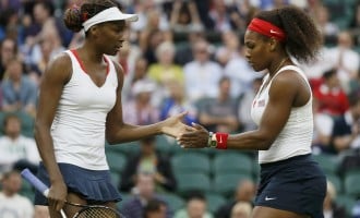 Serena to play Venus Williams in Australian Open final