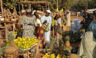 FG asks states to relocate markets on highways