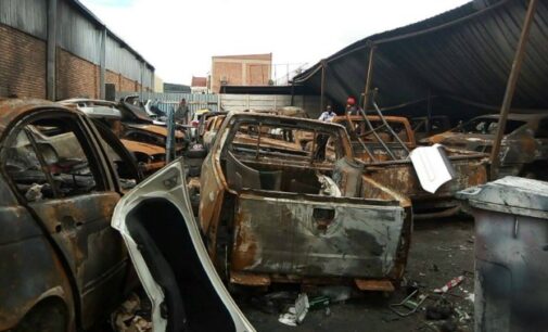 Three killed as South African mob sets shops of Nigerians on fire