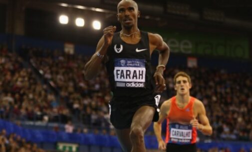 Mo Farah wins 5000m at British Grand Prix