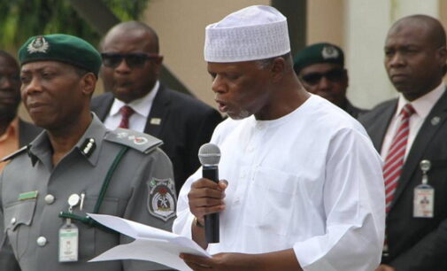 Customs suspends inspection of duty payment on vehicles