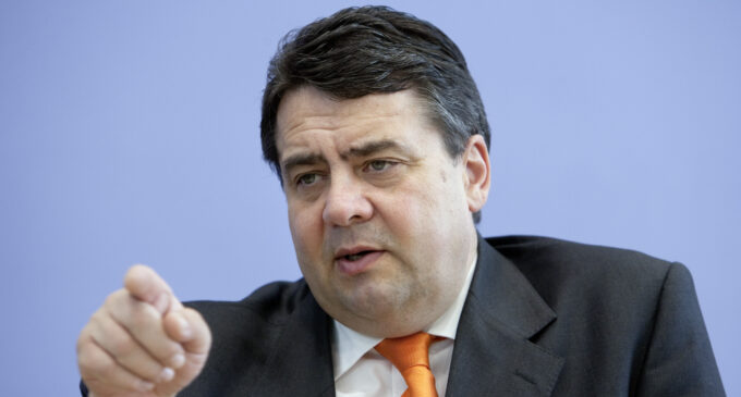 Politicians can be stupid sometimes, says top German diplomat