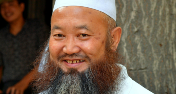 China bans long beards, veils in public places