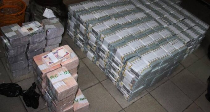 Corruption: A Lagos house is worth more than Obama’s earnings in 15 years