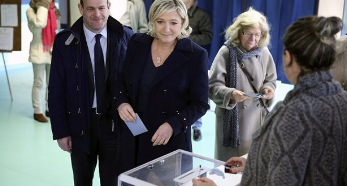 France: Voting begins in unpredictable presidential election