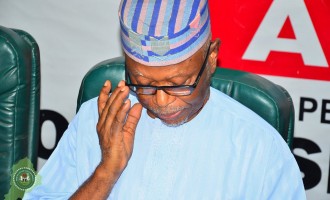 Oyegun: APC discussed true federalism at caucus meeting