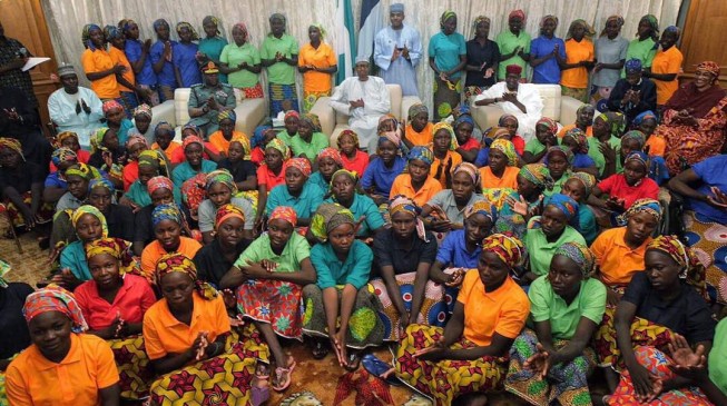 Journalists barred as Buhari holds private meeting with Chibok girls