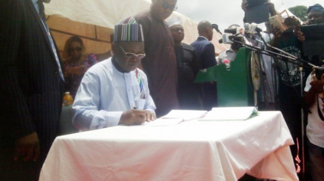 Ortom decrees five-year jail term for cattle rearers