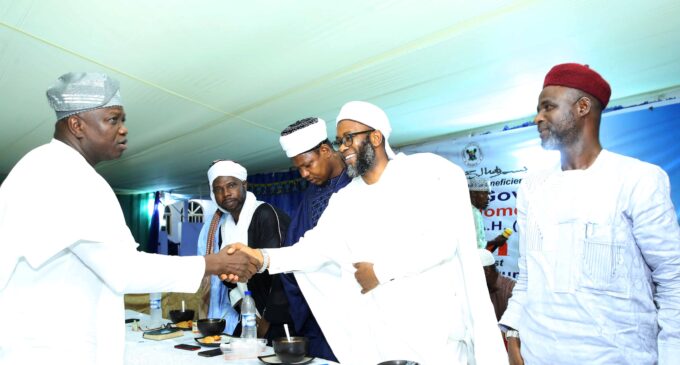 Ambode thanks Muslims for standing by him