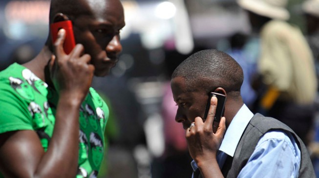 Mobile operators blame fibre cuts, fake phones for poor service
