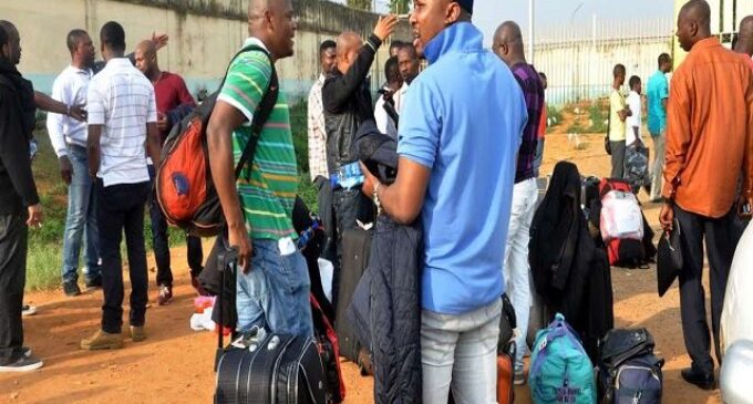 S’Africa deports 90 Nigerians — almost three months after ejecting 97