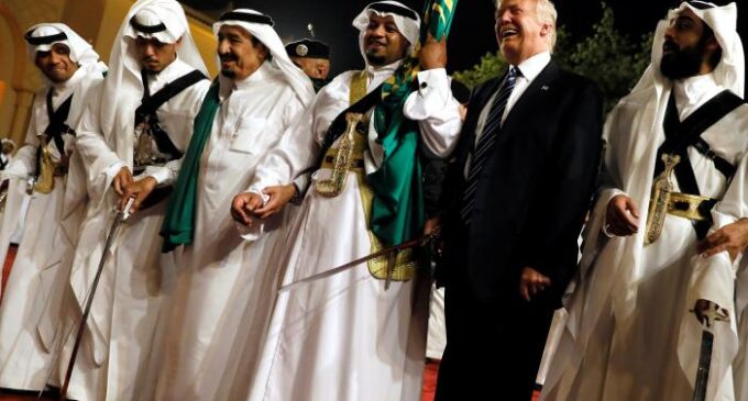 Trump dances with Saudi king