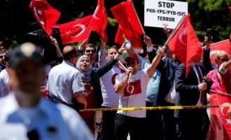 Turkish president watches as his security detail beat up protesters in Washington