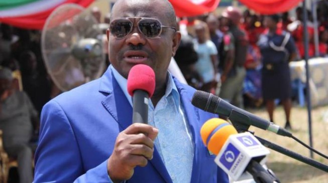 EXTRA: Wike says APC governors are inaugurating wheel barrows and bags of mangoes as projects