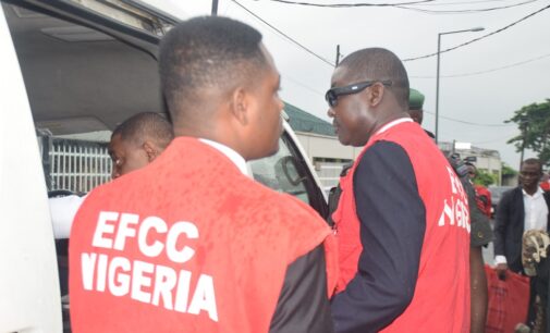 EFCC arrests Ekiti finance commissioner, accountant general