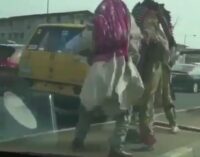 EXTRA: Two masquerades fight each other in public (video)