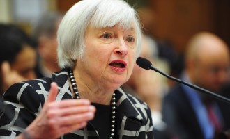 Dollar flexes ahead of Yellen’s speech